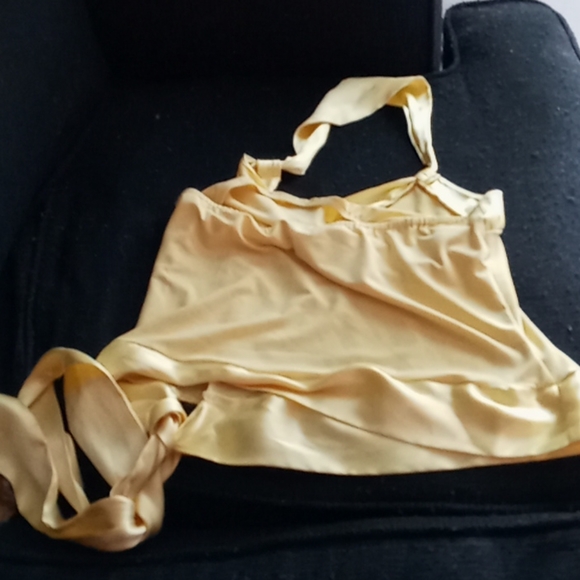 Yellow crop top - Picture 2 of 3